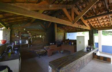 Imagem 6: Sítio à Venda em Juquitiba SP com 57.604 m2, dois lagos, piscina e casa!