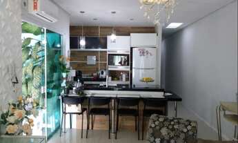 Imagem 4: Casa bem decorada, amplo espaço e com spa