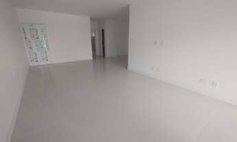 Imagem 3: Apartamento à venda no Jardim Renascença com 191m², São Luís MA