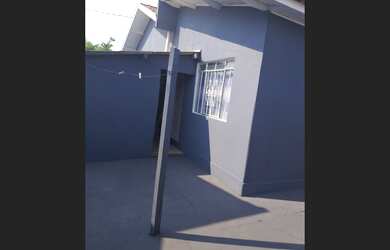 Imagem 7: LINDA CASA COM AMPLO QUINTAL RUA TRANQUILA