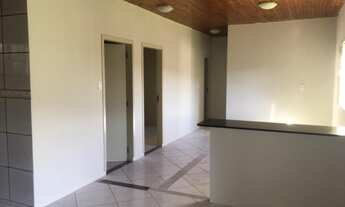 Imagem 2: Casa de alvenaria a venda no bairro Poço um Criciúma