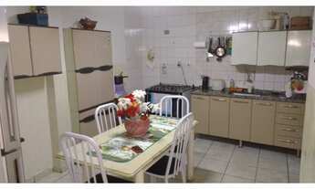 Imagem 7: Vendo casa em Uberaba.Sobrado com dois cômodos comercias