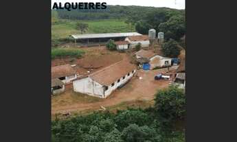 Imagem 2: Fazenda / granja suíno e outros