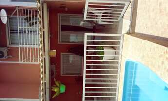 Imagem 5: Vendo casa linda e arejada de 3 quartos com piscina