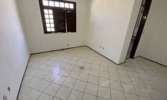 Imagem 5: Casa duplex com 4 quartos, gabinete, 8 vagas de garagem, amplo recuo, nascente