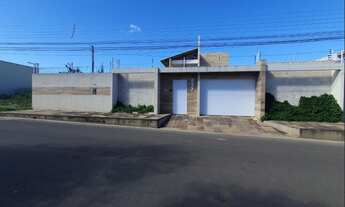 Imagem 3: Casa duplex disponível para locação em Piripiri