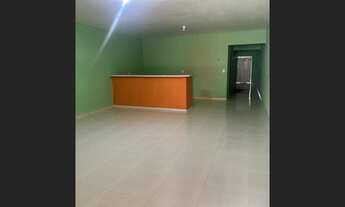 Imagem 3: Casa Térrea Ampla e Aconchegante à Venda