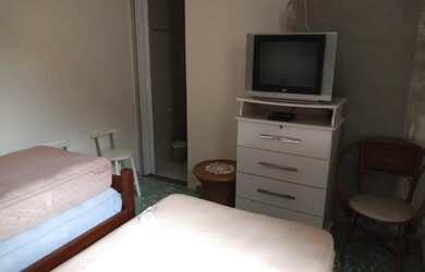 Imagem 4: Casa com edicula! solemar 300 metros da praia! locação definitiva