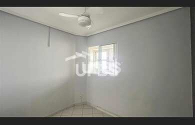 Imagem 2: Vendo apartamento de 3 quartos uma suíte edifício tropical Plaza setor bueno