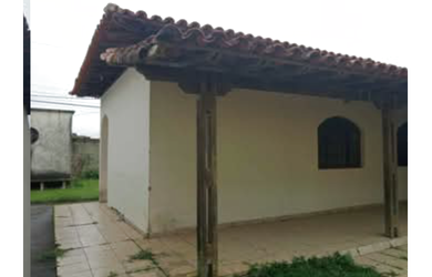 Imagem 5: Casa em Roças Novas