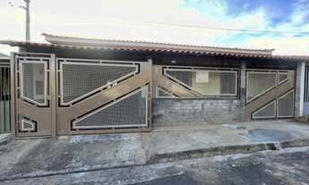 Imagem: Casa para venda - em Alfenas - MG - bairro