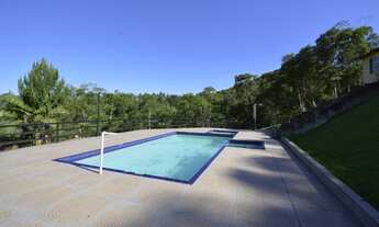 Imagem 2: Sítio à Venda em Juquitiba SP com bela casa, salão e piscina