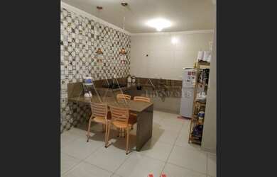 Imagem 2: Ótima Casa em Nova Parnamirim, 3 quartos, Recém reformada, varanda. 85m²