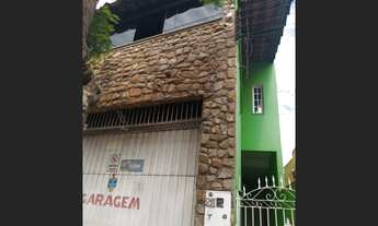 Imagem: Casa grande de excelente localização no