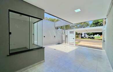 Imagem 4: Excelente casa com 03 quartos sendo 01 suíte no Jardim Tijuca