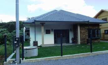 Imagem 6: CASA COM ÓTIMA LOCALIZAÇÃO EM NOVA PETRÓPOLIS