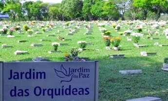 Imagem: Passo Direito de Jazigo no Jardim Da Paz-Laranjeiras-Serra-ES