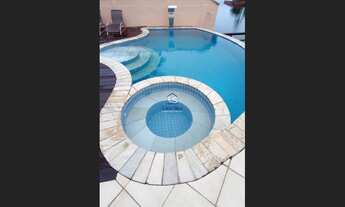 Imagem 5: Casa com 7 Suítes para Temporada no Condomínio Porto Bracuhy, Angra dos Reis