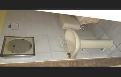 Imagem 4: Alugo casa: 2/4, Sala, cozinha, área de serviço, quintal e varanda