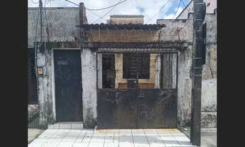 Imagem 1: Casa no bairro BENFICA, ficando uma quadra do Shopping