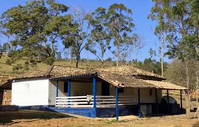Imagem 7: Fazenda de 51 há em Desterro de Entre Rios MG