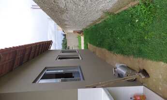 Imagem 7: Casa em lote de 300 m², no centro de Azurita - MG