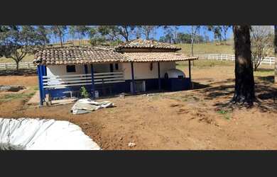 Imagem 6: Fazenda de 51 há em Desterro de Entre Rios MG