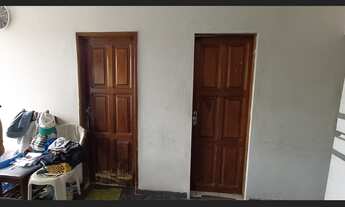 Imagem 4: CASA ESPAÇOSA COM PISCINA, SUITE + PONTO COMERCIAL