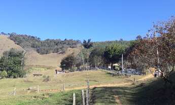 Imagem 4: Belíssimo sítio banhado pelo Rio Cachoeira em Joanópolis-SP