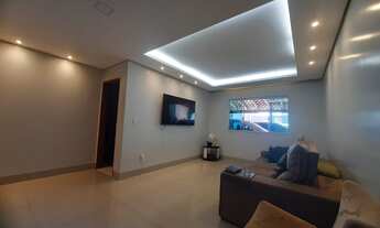 Imagem 6: EXCELENTE CASA PADRÃO REFORMADA | 4 quartos (sendo 1 suíte