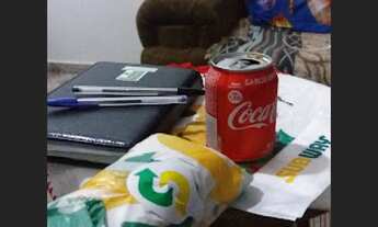 Imagem 4: QUARTO em REPÚBLICA - Kit net - Casa