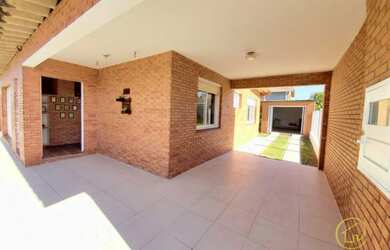 Imagem 5: Linda casa apenas 3 quadras do mar em Capão da canoa