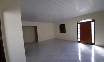 Imagem 2: Casa térreo em Caraguatatuba, próxima a praia