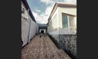 Imagem 5: Aluga-se casa, no Bairro Santo Antônio