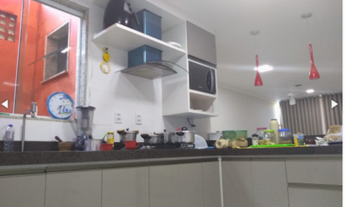 Imagem 7: Casa com apartamentos