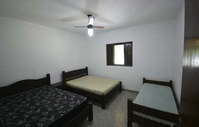 Imagem 7: Chácara à Venda em Juquitiba com bela casa, piscina e lagos!