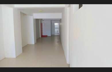 Imagem 4: Alugo Ponto Comercial Térreo Ótimo p/ Pet, Clínica, Lavanderia, Etc. - Parque Shalon