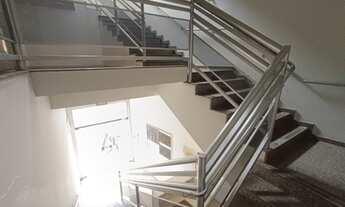 Imagem 3: Conjunto de Salas/Conjunto para Alugar com área aproximada de 300m² e 4 banheiros