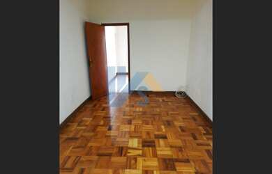 Imagem 5: Casa à Venda Residencial e Comercial Oportunidade! Avenida em Lavras MG