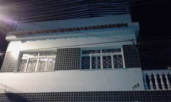 Imagem 7: EXCELENTE CASA Casa com 3 dormitórios