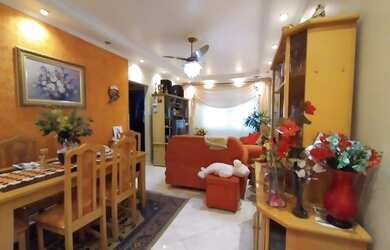 Imagem 2: MARAVILHOSO 2 Dormitórios próximo a Pça. Palmares