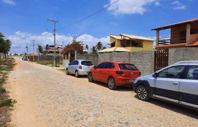 Imagem 2: Terrenos no centro da Taíba, a poucos passos do mar