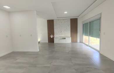 Imagem 3: Sobrado à venda na Praia do Sonho, Palhoça/SC