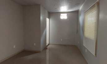 Imagem 5: ALUGO R$ 800, Sala no PARQUE DEZ, tipo comercial, super bem localizada. * 1° piso * Banhe