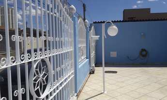 Imagem 3: Casa 3 quartos, sendo 2 suítes, toda na Laje em ótimo estado, com localização privilegiada