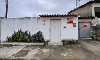 Imagem: Casa com 2 quartos, sala, cozinha, 1 banheiro