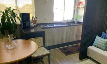 Imagem 3: Apto mobiliado no coração do Agua Verde !!! Apto muito bem ventilado e conchegante , loca