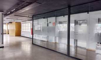 Imagem 2: Andar Corrido constituído por 4 Salas Comerciais, podendo ser dividido de 150 a 300m² (2 o