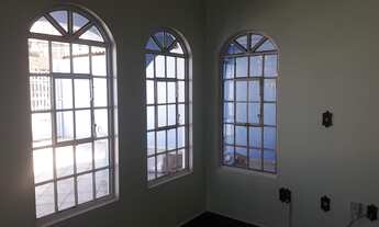 Imagem 5: Casa 3 quartos, sendo 2 suítes, toda na Laje em ótimo estado, com localização privilegiada