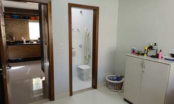 Imagem 5: MARCELO MACHADO IMÓVEIS OFERECE MARAVILHOSA RESIDÊNCIA MODERNA E TÉRREA NO CONDOMÍNIO RK